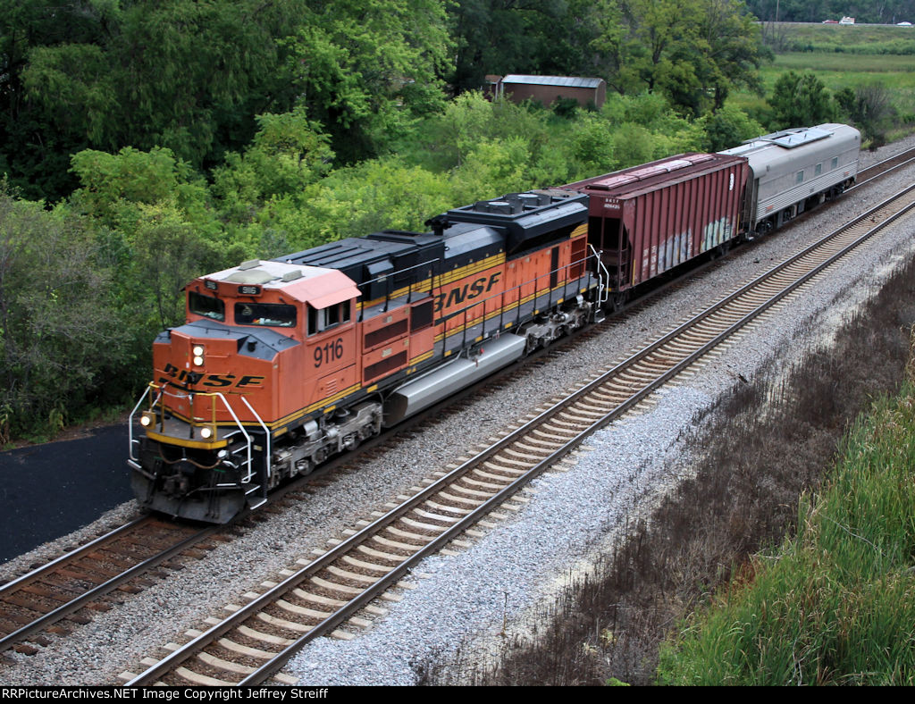 BNSF 9116